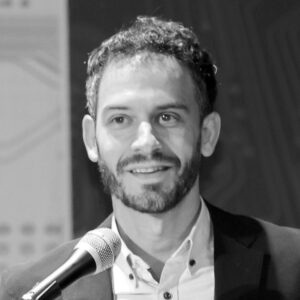 David Ocón, Singapore Management University, Singapore